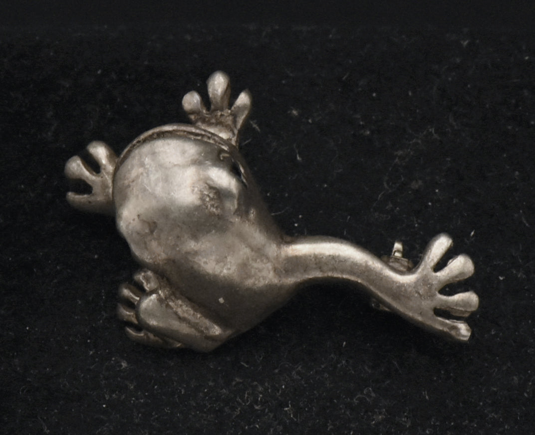 Vintage Sterling Silver Frog Brooch