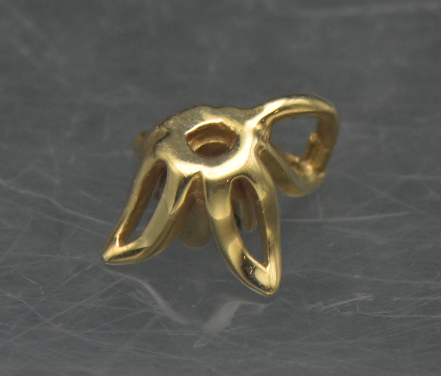 Vintage 14k Gold and Diamond Floral Tiny Pendant