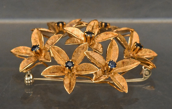 Vintage Handcrafted 18K Gold and Sapphires Floral Brooch