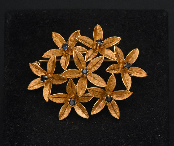 Vintage Handcrafted 18K Gold and Sapphires Floral Brooch