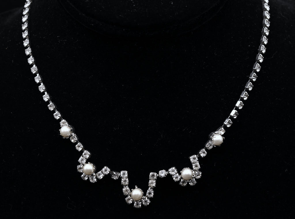 Vintage Silver Tone Rhinestone and Faux Pearl Necklace - 15.5"