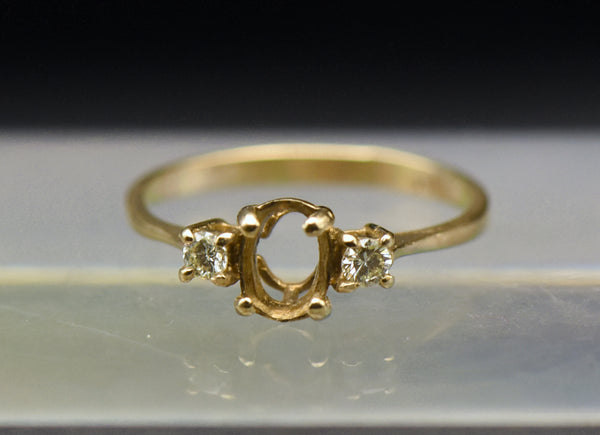 Vintage 14k Gold and Diamonds Semi-Mount Ring - Size 4