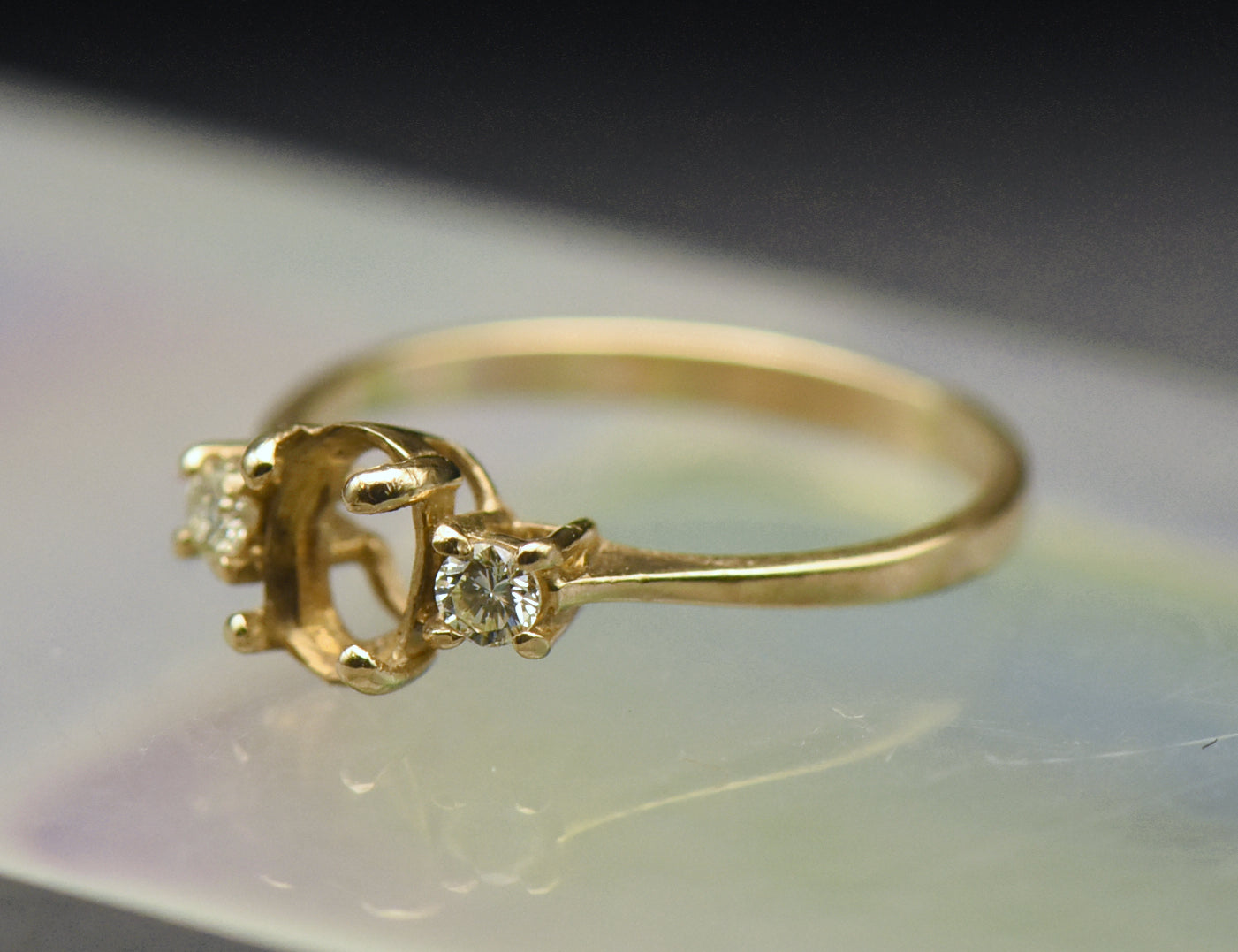 Vintage 14k Gold and Diamonds Semi-Mount Ring - Size 4