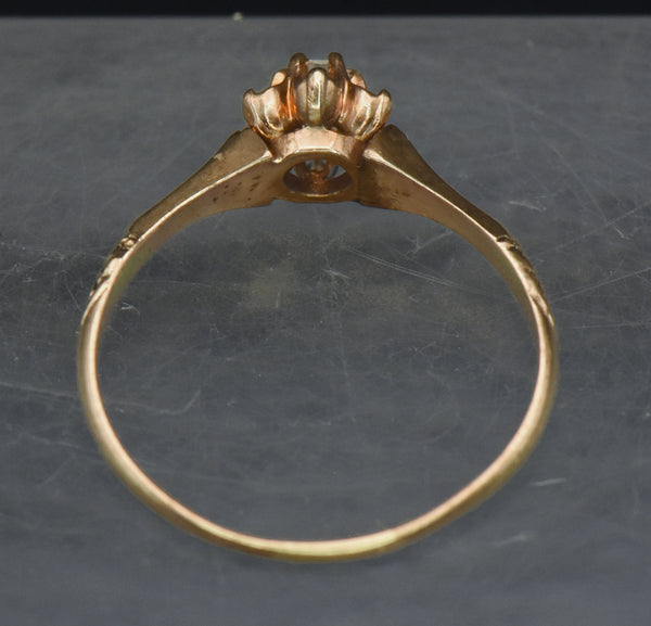 Vintage 14K Gold and Diamond Ring - Size  7.25