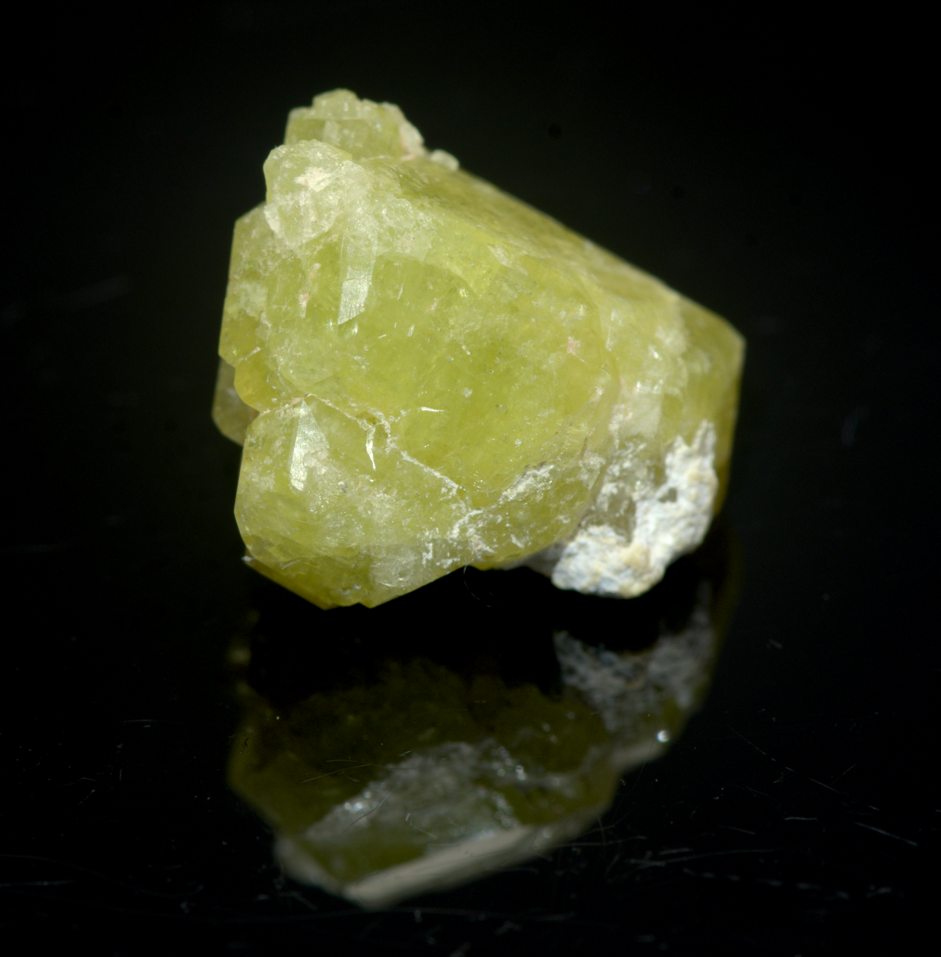 Grossular Garnet Crystal Mineral Specimen - 4g