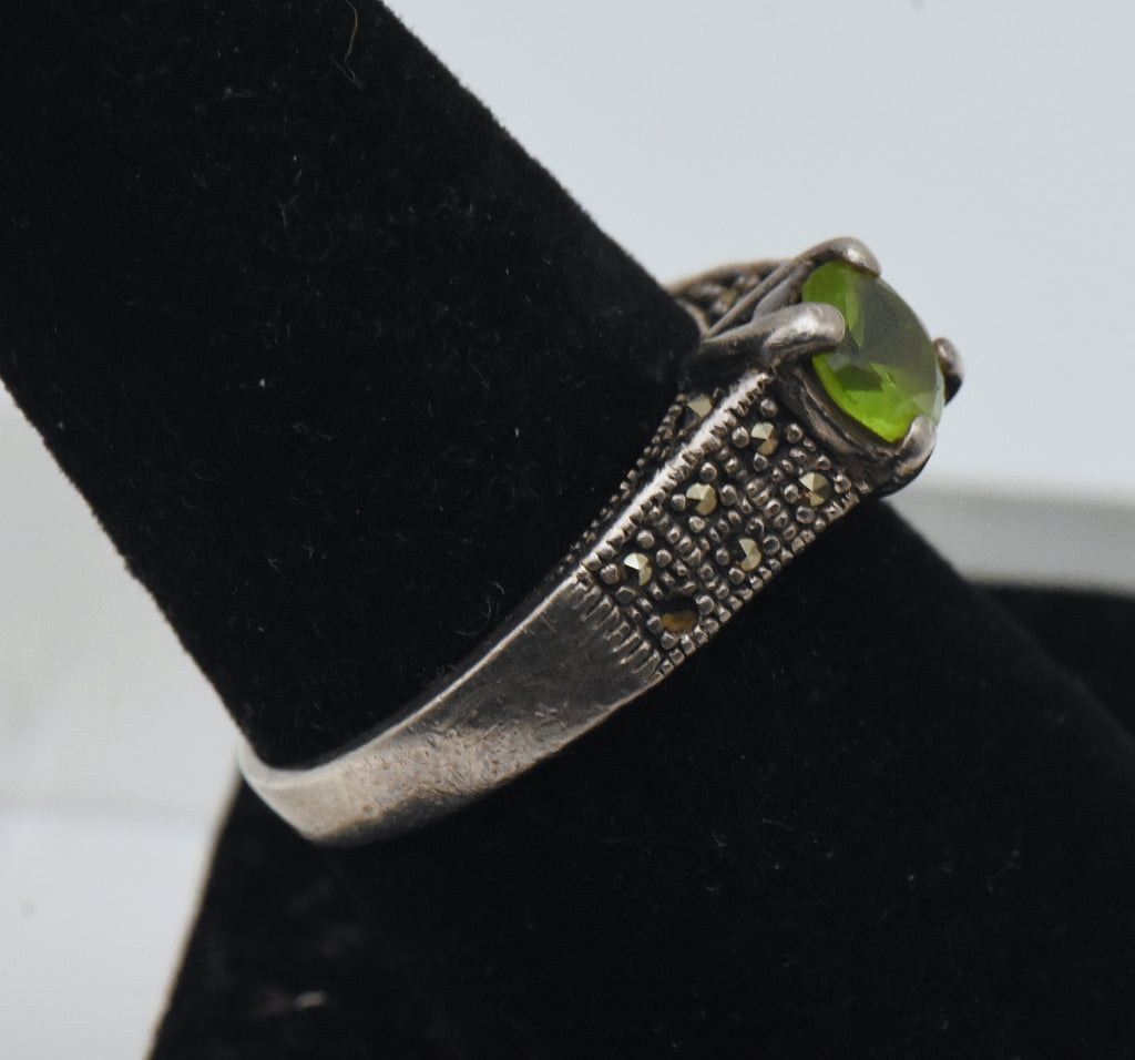 Vintage Sterling Silver Marcasite and Green Glass Ring - Size 8