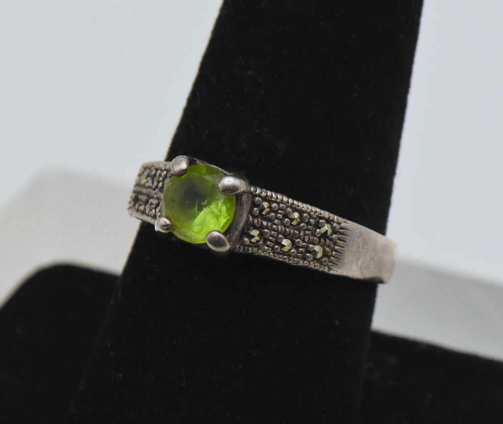 Vintage Sterling Silver Marcasite and Green Glass Ring - Size 8