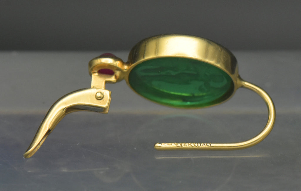 UNMATCHED Vintage 14k Gold Intaglio Glass and Ruby Earring