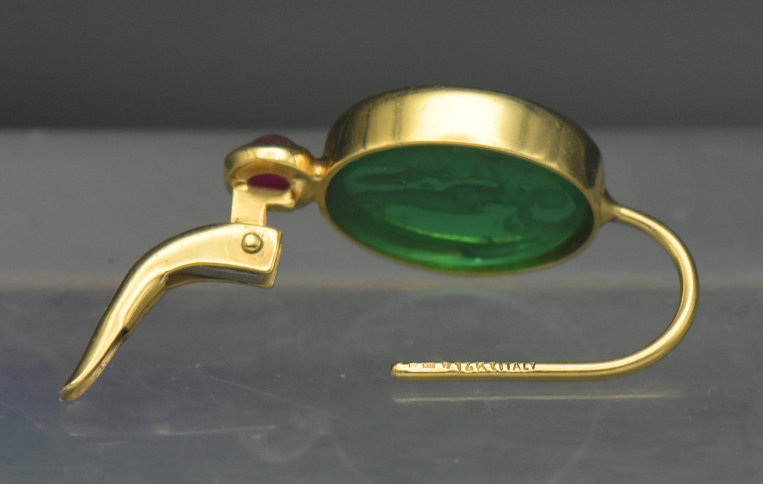 UNMATCHED Vintage 14k Gold Intaglio Glass and Ruby Earring