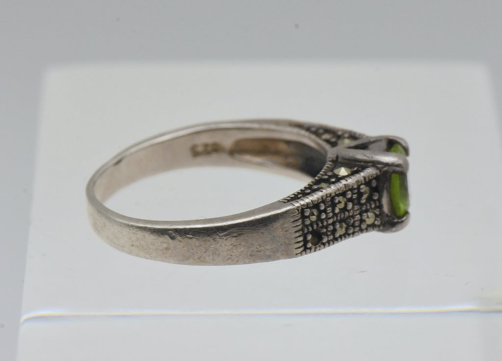 Vintage Sterling Silver Marcasite and Green Glass Ring - Size 8