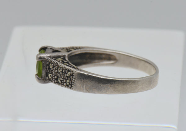 Vintage Sterling Silver Marcasite and Green Glass Ring - Size 8