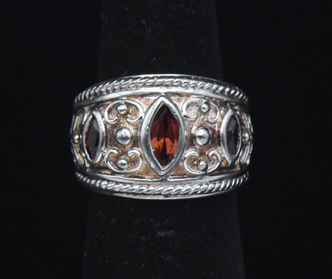 Vintage Sterling Silver and Garnets Ring - Size 5