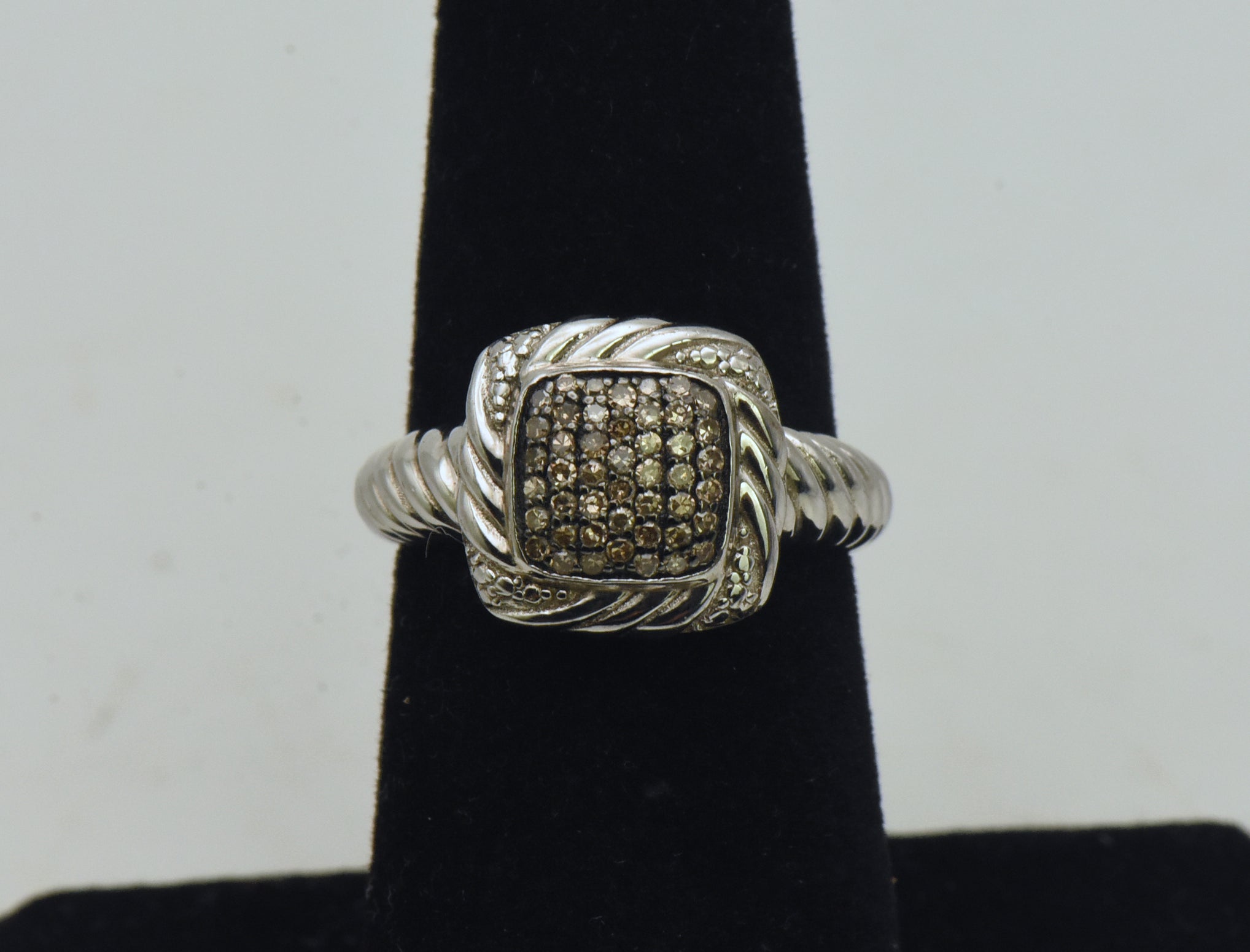 Vintage Sterling Silver Gray Diamonds Ring - Size 6