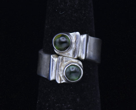 Vintage Handmade Green Tourmaline Sterling Silver Bypass Ring - Size 4