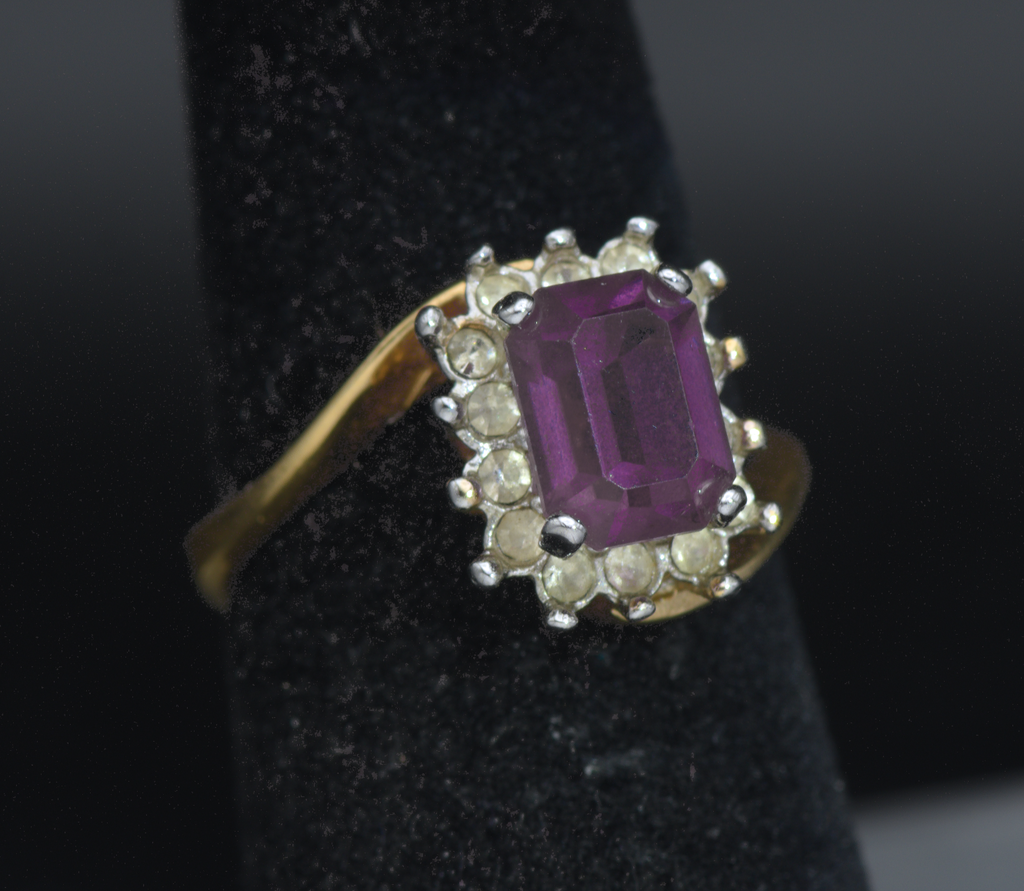 Vintage 18K Gold Plated Imitation Amethyst Halo Ring - Size 5
