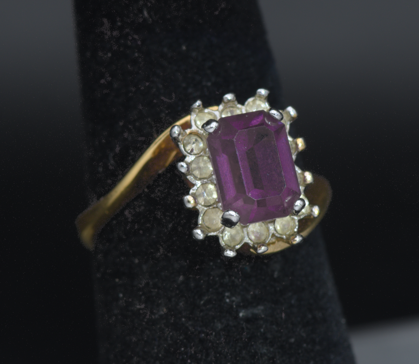 Vintage 18K Gold Plated Imitation Amethyst Halo Ring - Size 5