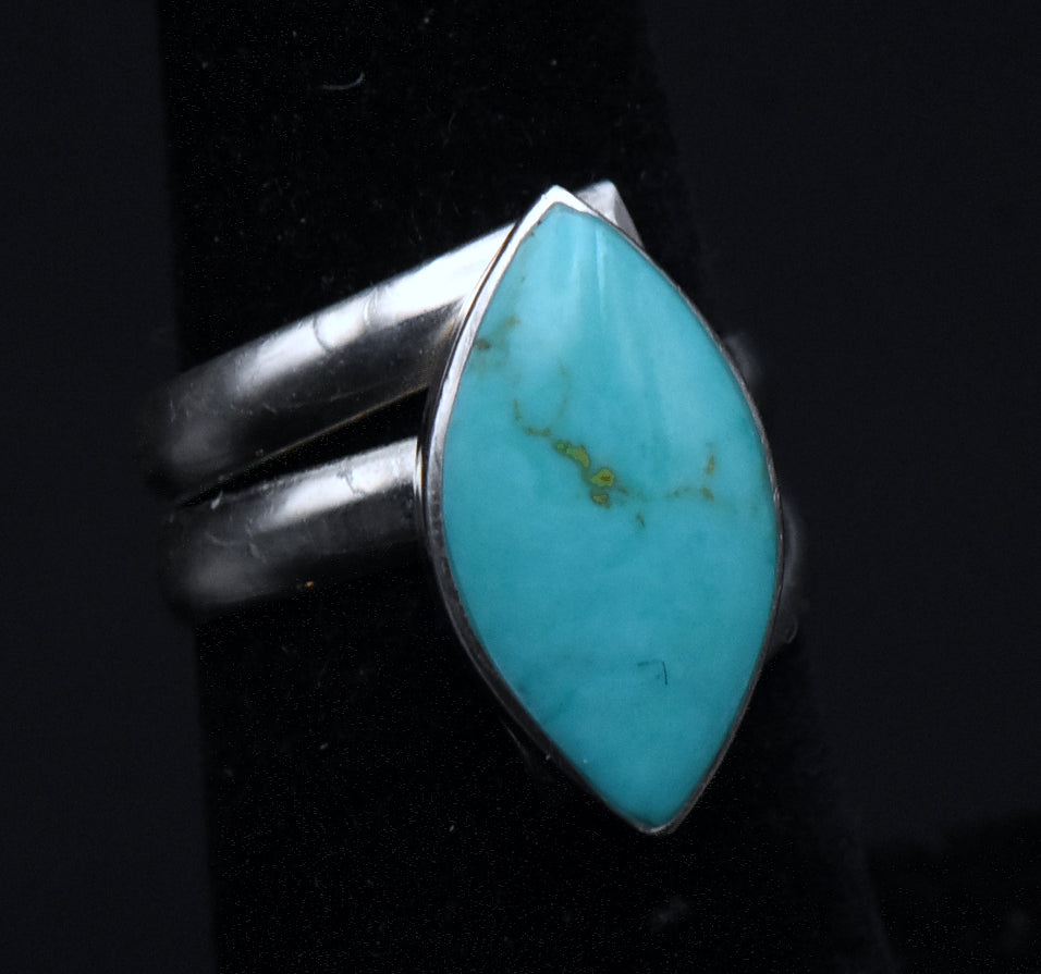 Vintage Handmade Turquoise Sterling Silver Ring - Size 6