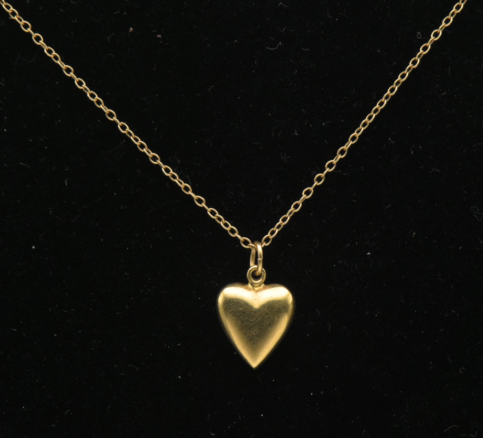 Vintage 10k Gold Heart Pendant Chain Necklace - 13"