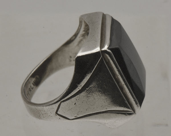 Uncas - Vintage Hematite Sterling Silver Ring - Size 7.5