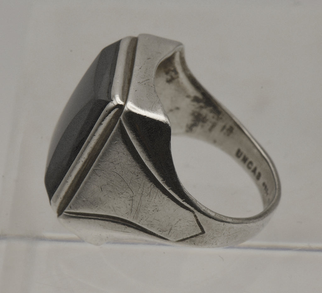 Uncas - Vintage Hematite Sterling Silver Ring - Size 7.5