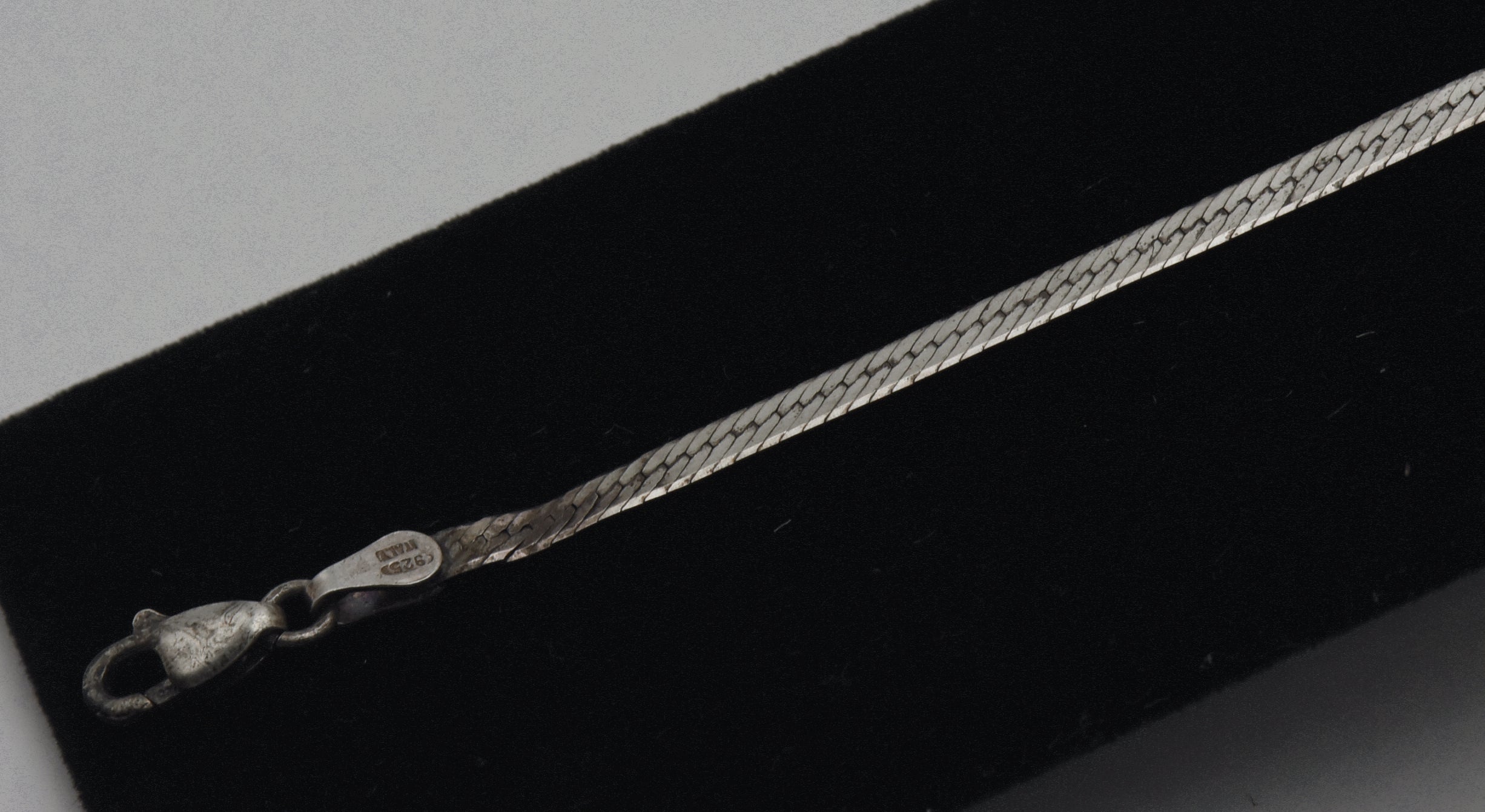 Vintage Italian Sterling Silver Herringbone Chain Bracelet
