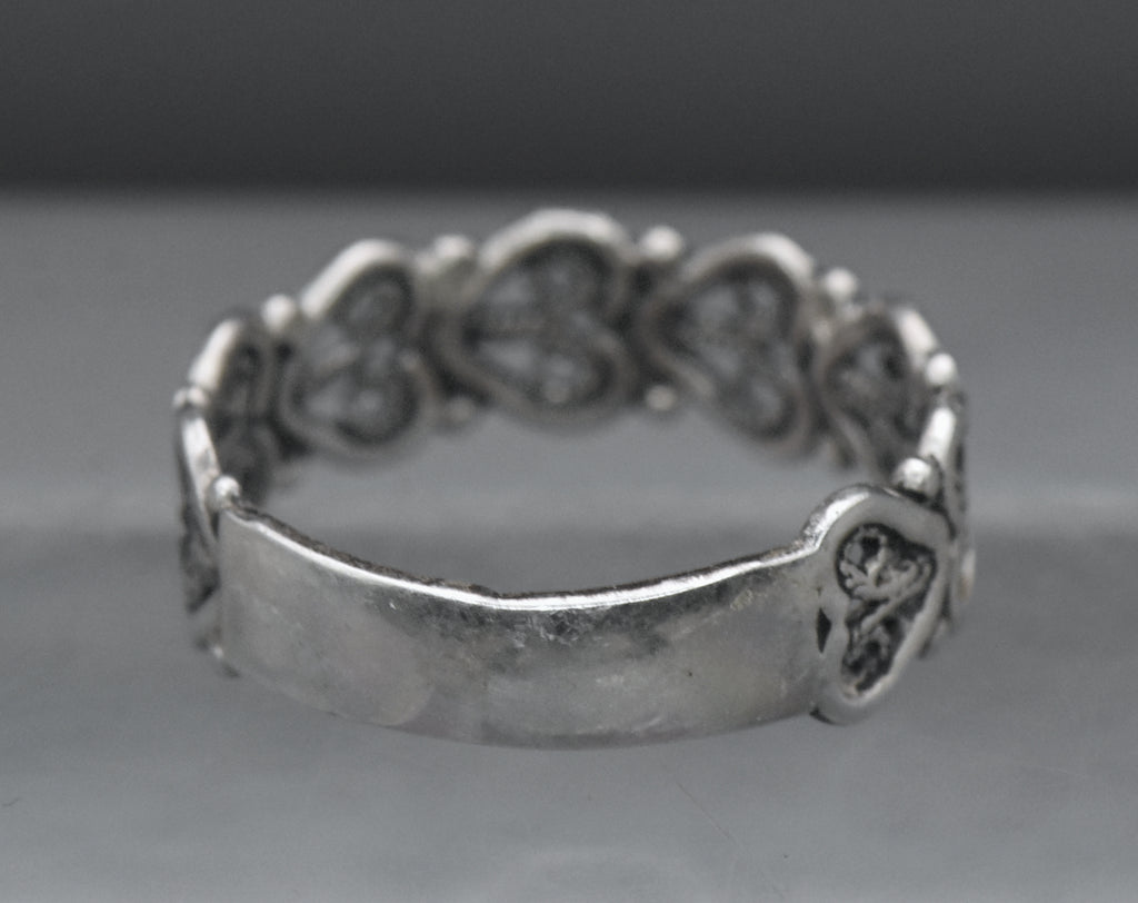 Vintage Sterling Silver Hearts Band - Size 6