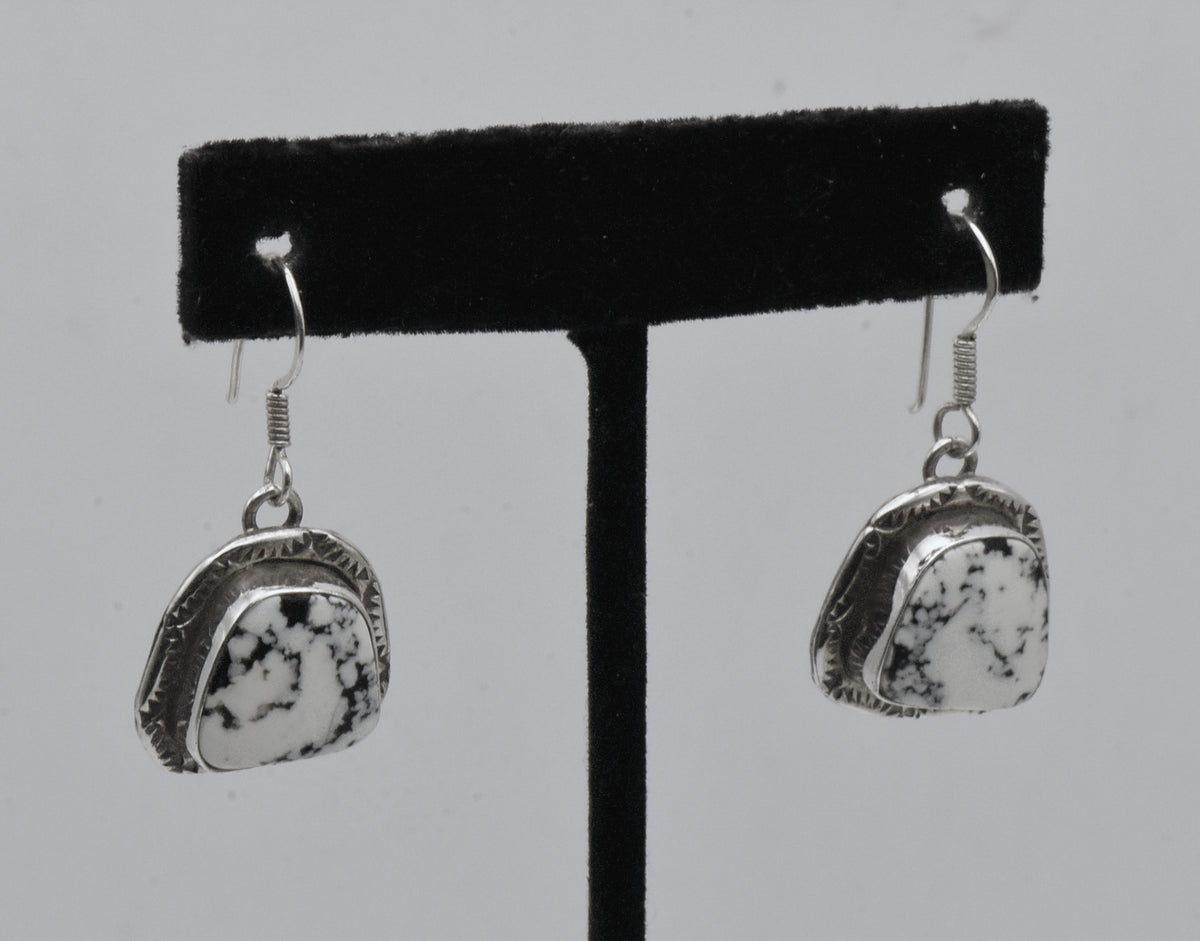 Secatero - Vintage Howlite Sterling Silver Dangle Earrings