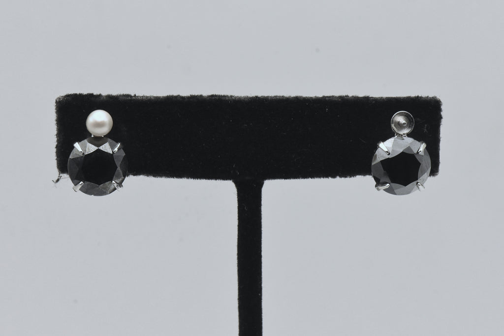Sorrento - Vintage Sterling Silver Hematite and Pearl Screw Back Earrings - AS IS