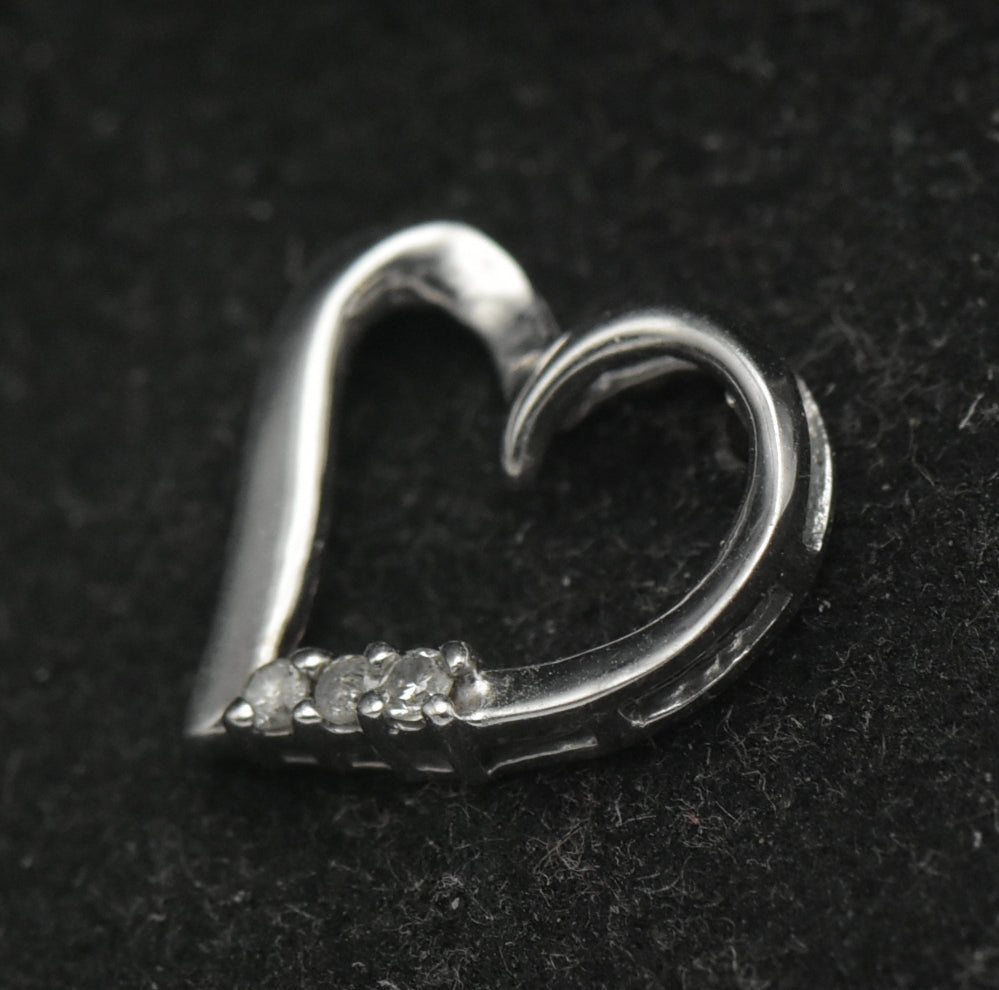 Vintage 10k White Gold Diamonds Heart Pendant