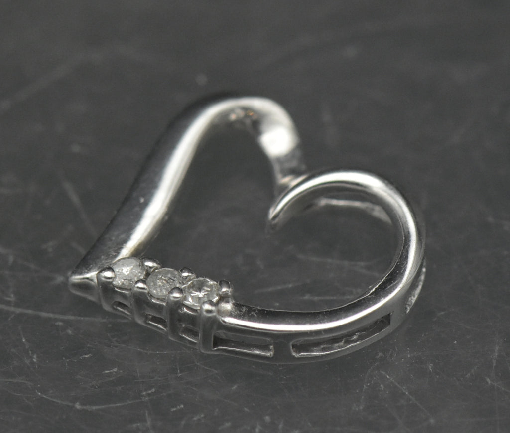 Vintage 10k White Gold Diamonds Heart Pendant