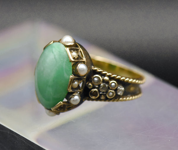 Vintage 18k Gold, Jade, Diamonds and Pearls Ring - Size 6.25