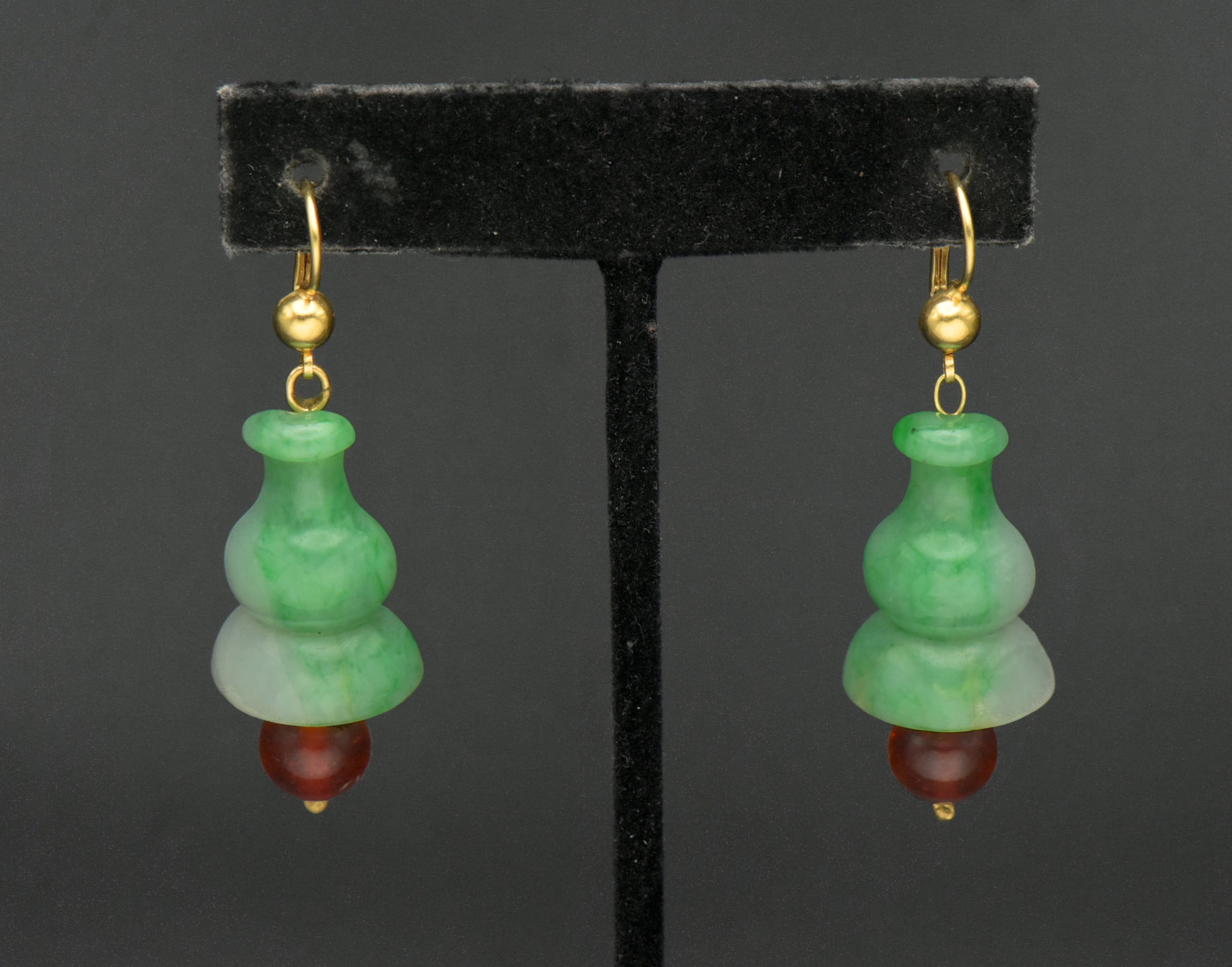 Vintage 14k Gold Carved Jade and Amber Earrings