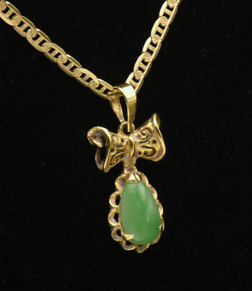 Vintage 18K Gold and Jade Pendant on 14k Gold Chain Necklace - 15.75"