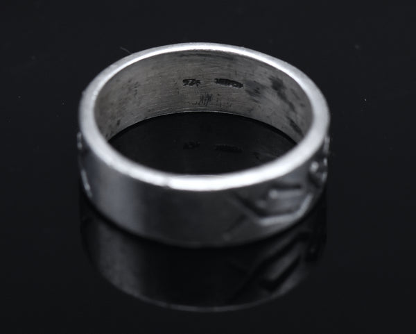 Vintage Sterling Silver Engraved Design Band - Size 11