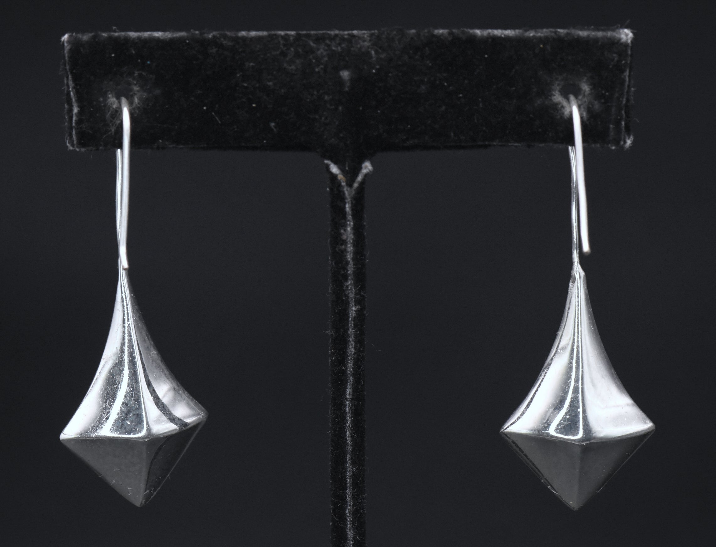 Vintage Puffed Kite Sterling Silver Earrings