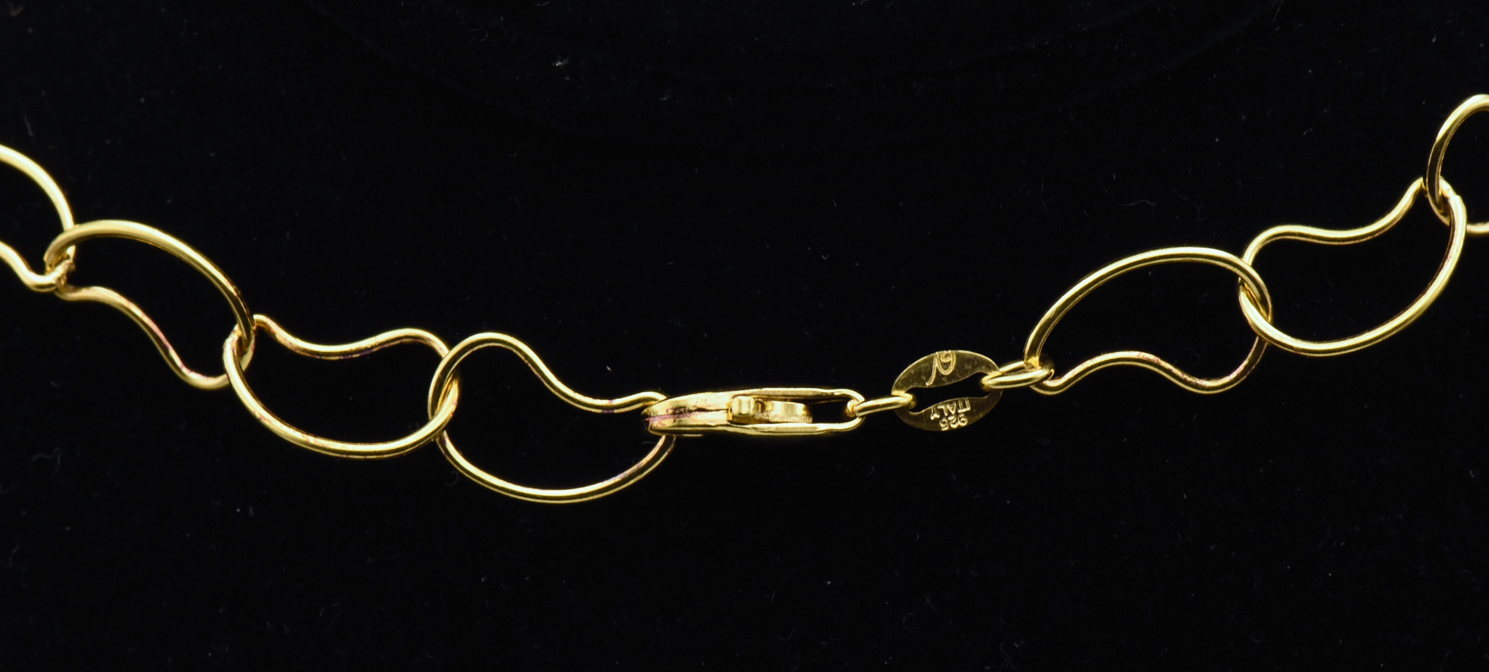 Veronese - Vintage Italian Gold Tone Sterling Silver Kidney Bean Link Chain Necklace - 36"