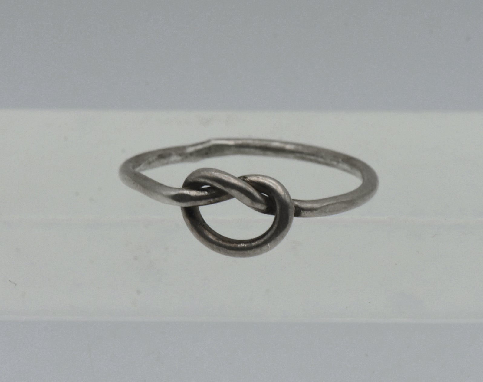 Vintage Handmade Sterling Silver Wire Knot Ring - Size 6