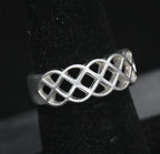 Vintage Sterling Silver Band - Size 6