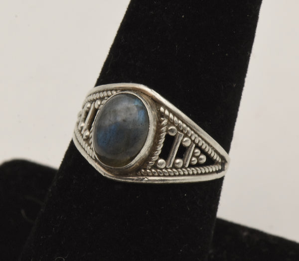 Vintage Sterling Silver and Labradorite Ring - Size 7.5