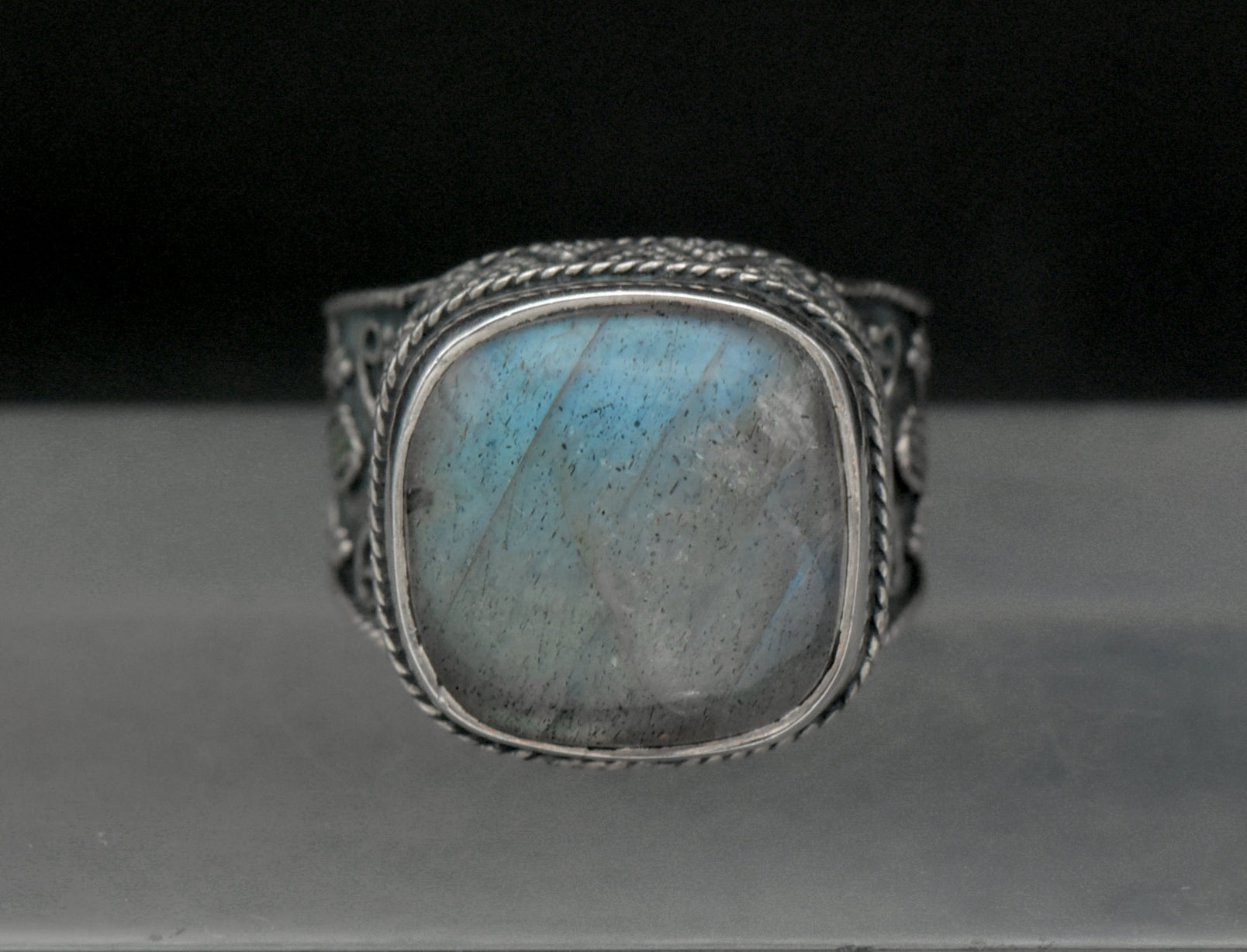 Vintage Handmade Sterling Silver Labradorite Ring - Size 6.5