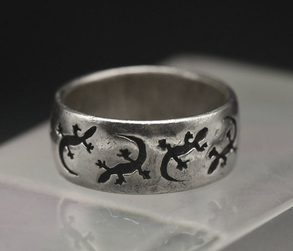 Vintage Sterling Silver Lizard Band - Size 7