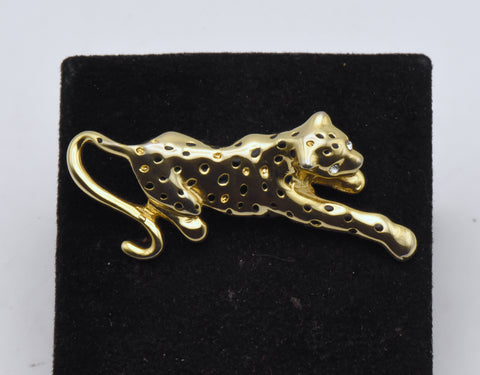 Vintage Gold Tone Metal Leopard Brooch