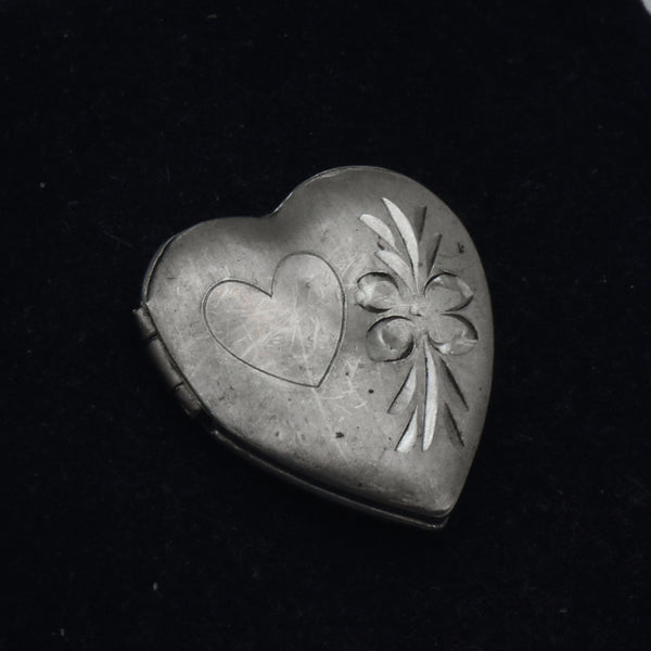 Vintage Sterling Silver Heart Locket - DAMAGE