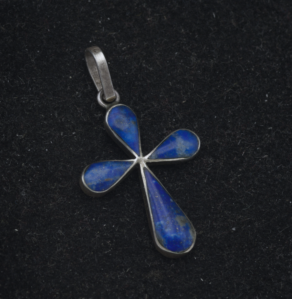 Vintage Handmade 980 Silver and Lapis Lazuli Cross Pendant