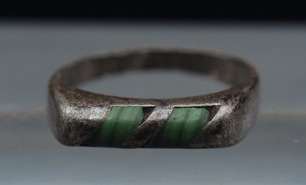 Vintage Handmade Sterling Silver Malachite Ring - Size 4.5 BROKEN