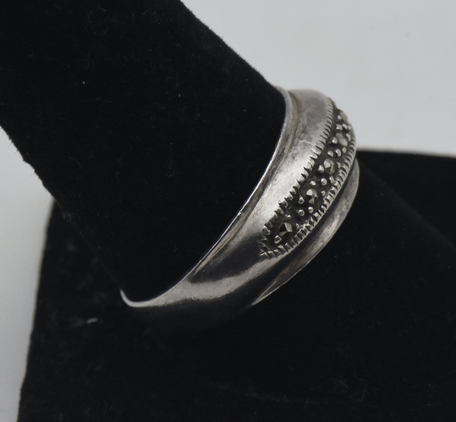 Vintage Sterling Silver Marcasite Domed Band - Size 10