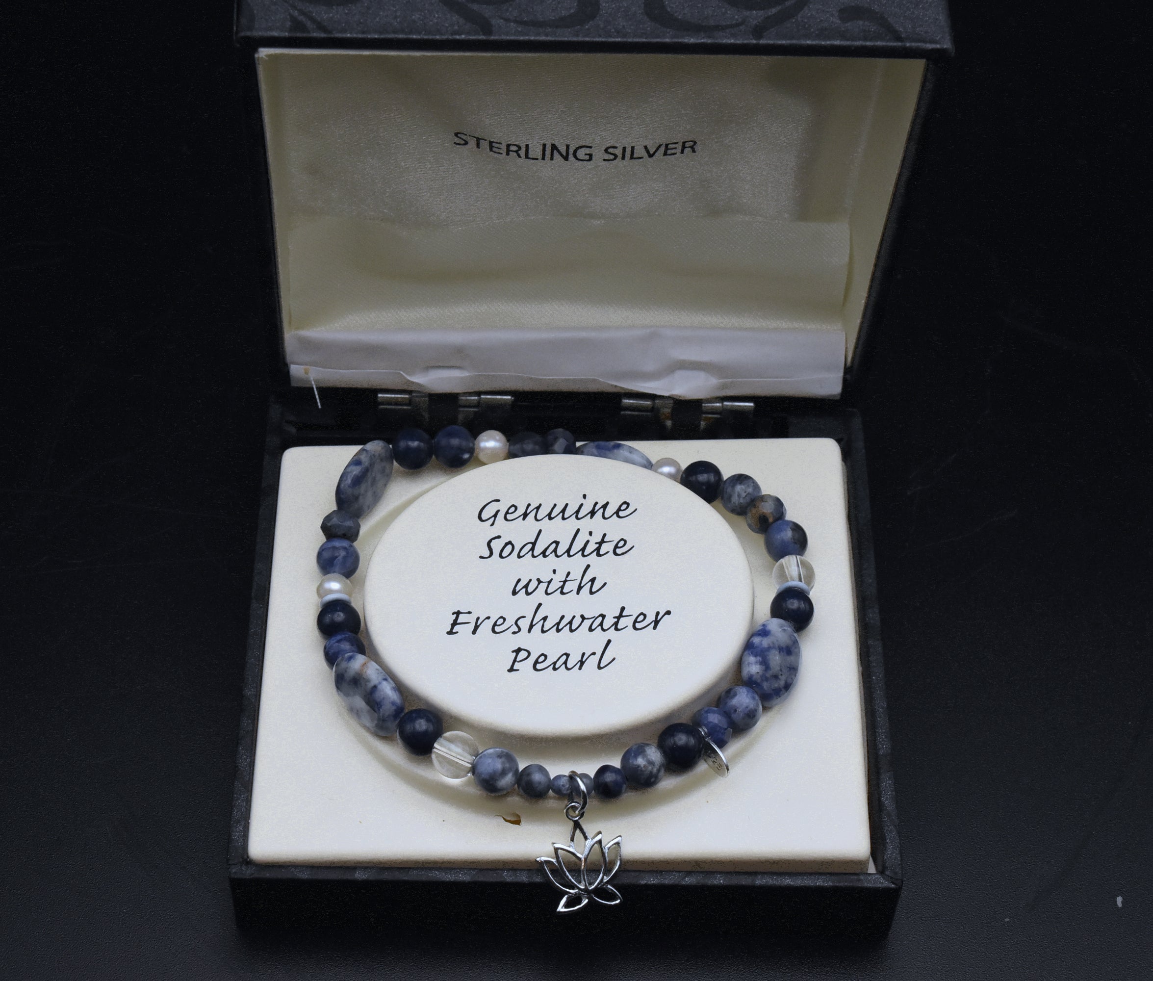 Vintage NIB Sodalite, Freshwater Pearl and Sterling Silver Beaded Stretch Bracelet
