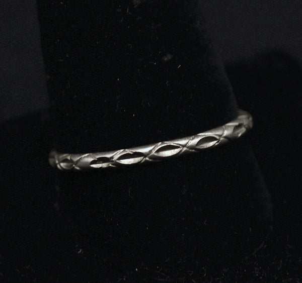 Vintage Engraved Design Sterling Silver Band - Size 11