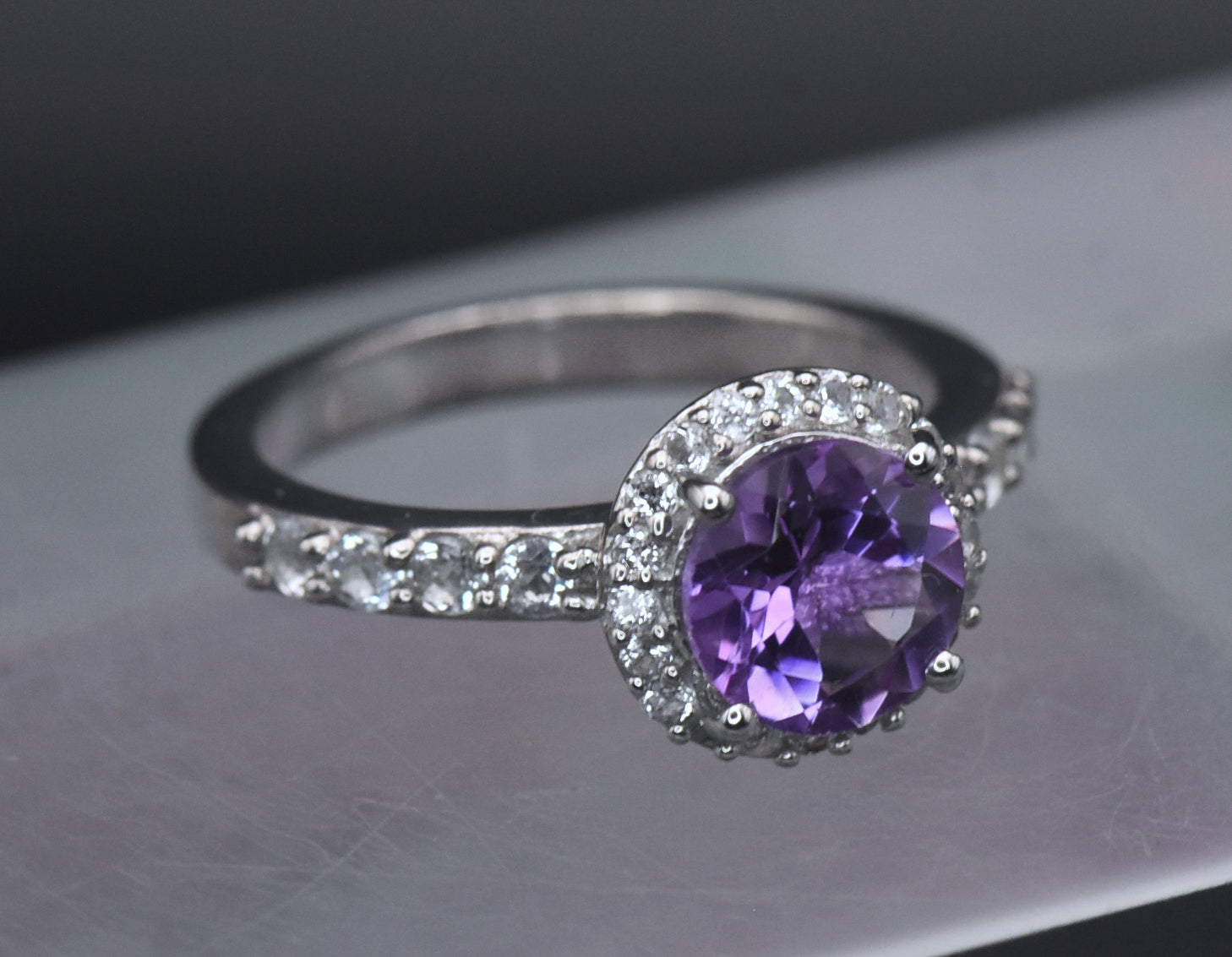 Vintage Amethyst Sterling Silver Ring - Size 6