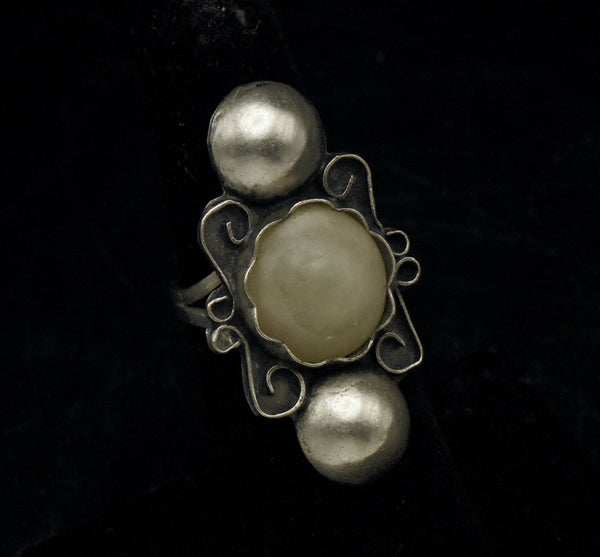 Vintage Handmade Alpaca and Faux Pearl Ring - Size 5.75